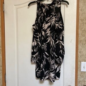 Black and off white long sleeve cut out top